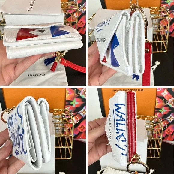 BALENCIAGA Graffiti leather compact wallet wristlet with keychain charm - Picture 12 of 14